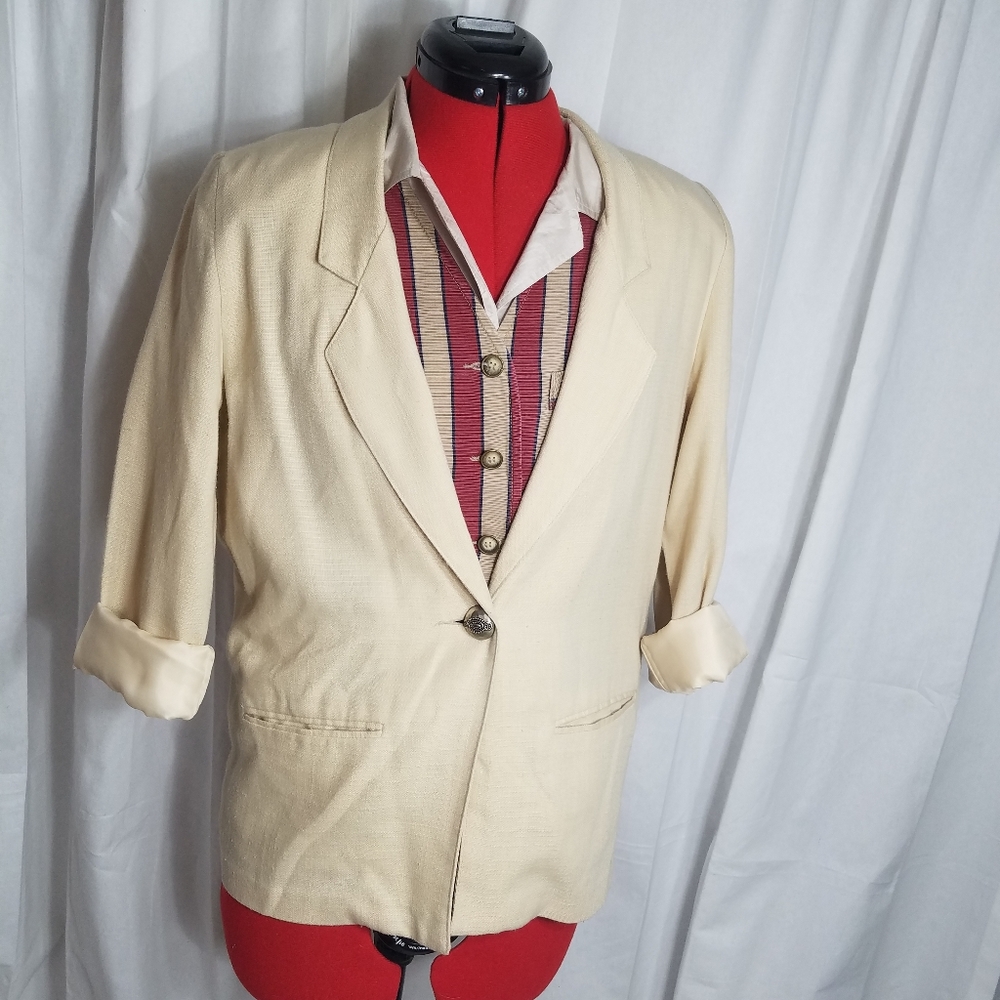Vintage Beige Blazer Spring Weight size 4 petite